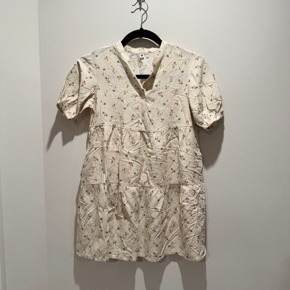 UNIQLO Kids Floral Tiered Mini Dress Puff Sleeve Cream Babydoll‎ Boho Size 130